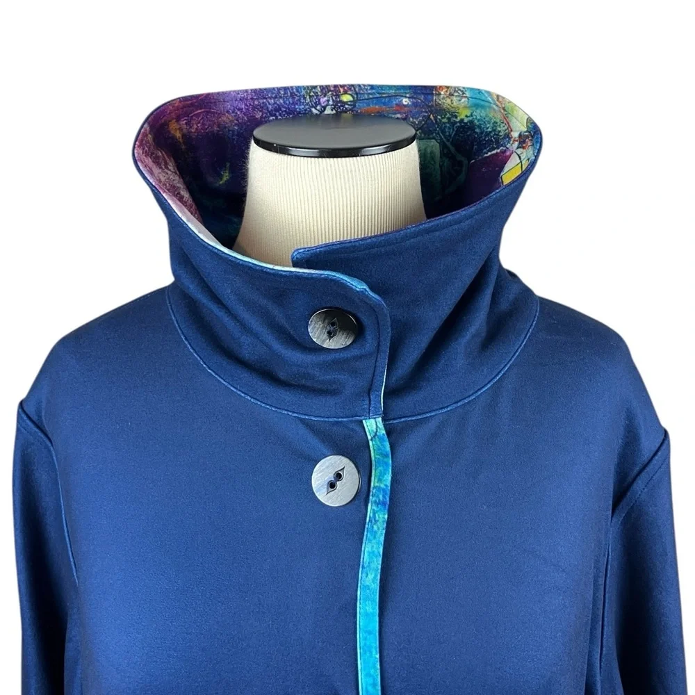 UbU REVERSIBLE Abstract Long Jacket Art To Wear Stretch Knit NWT